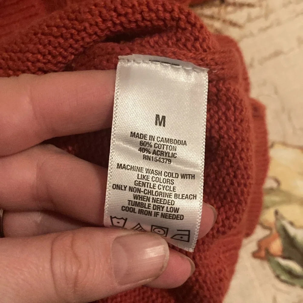 Aeropostale‎ Off-Shoulder Red Sweater